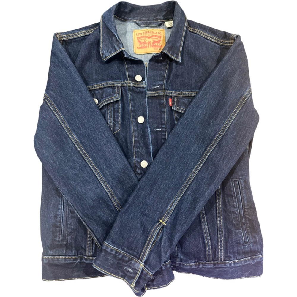 Levi’s oversized trucker jacket dark wash